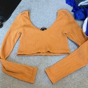 Mustard colored long sleeve crop top,thick stretchy material Forever 21 size M/L